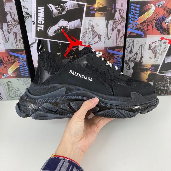 Balenciaga size 42 US 9 - Picture 7 of 11